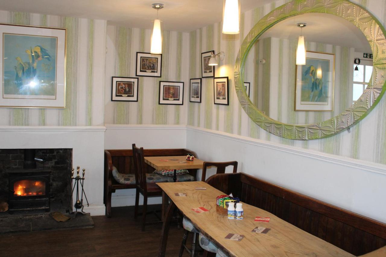 The Old Red Lion Hotell Thame Eksteriør bilde